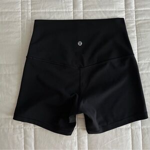 lululemon Align™ High-Rise Short 4" - New without tags!